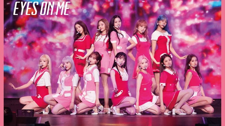 Kadr z IZ*ONE - 1ST CONCERT IN JAPAN [EYES ON ME]