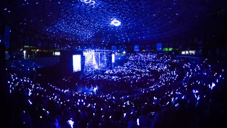 Kadr z CNBLUE - Blue Night