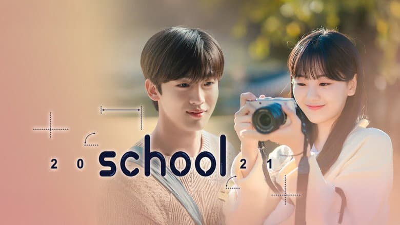 Kadr z School 2021