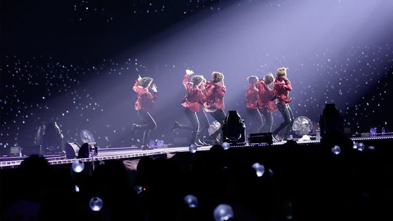 Kadr z Burn the Stage: The Movie