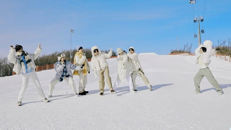 Kadr z BTS 2021 WINTER PACKAGE in Gangwon