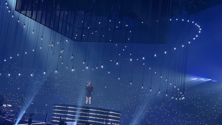 Kadr z IU CONCERT [Love, Poem] IN SEOUL