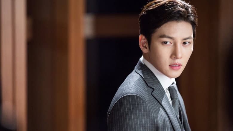 Kadr z Suspicious Partner