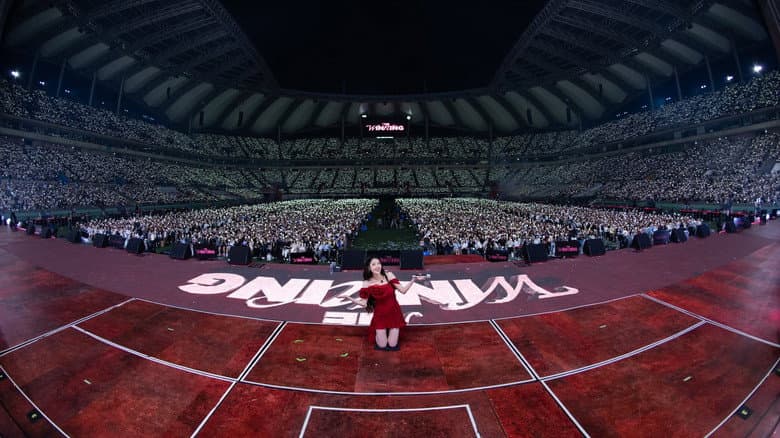 Kadr z IU [HEREH] WORLD TOUR ENCORE : THE WINNING