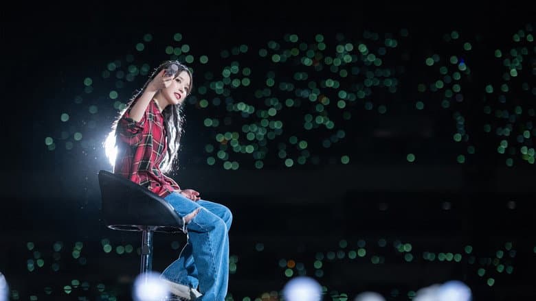 Kadr z IU CONCERT [The Golden Hour : Under The Orange Sun]