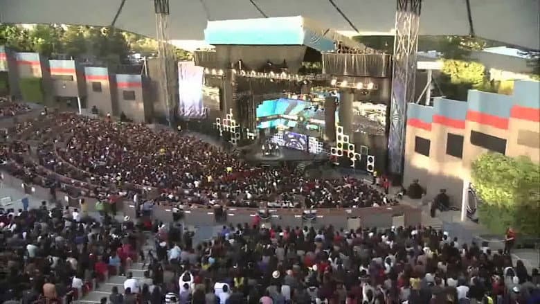Kadr z YouTube Presents MBC K-Pop Concert 2012