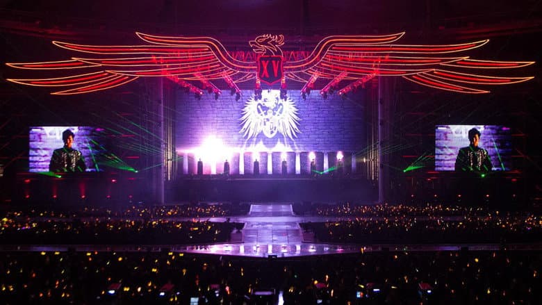 Kadr z Shinhwa Live 3D - The Legend Continues