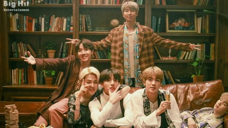 Kadr z BTS 5th Muster: Magic Shop in Busan