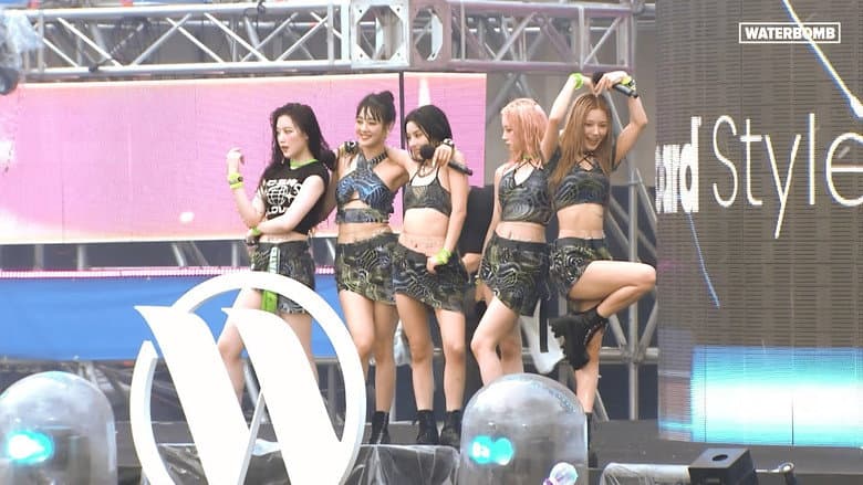 Kadr z (G)I-DLE 2022 WATERBOMB SEOUL