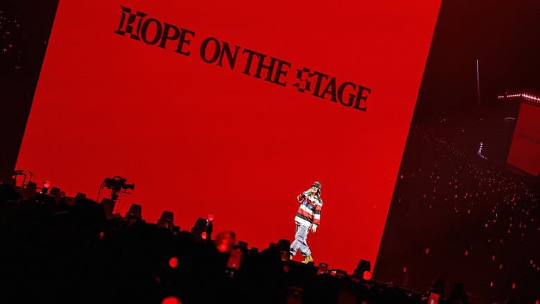 Kadr z j-hope TOUR [HOPE ON THE STAGE] in Japan