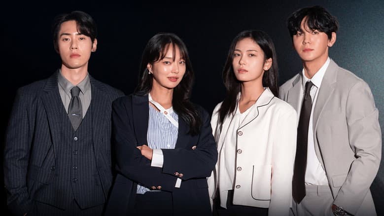 Kadr z 여왕님의 싸대기를 때렸습니다