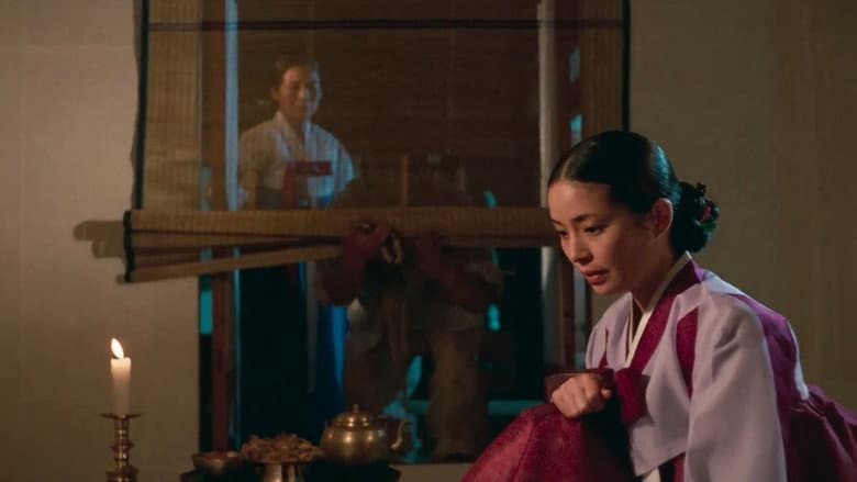 Kadr z The Cruel Story of a Woman Who Spins and Spins the Wheel