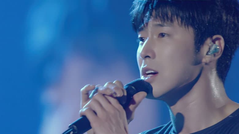 Kadr z Tohoshinki - Live Tour 2017 ~Begin Again~