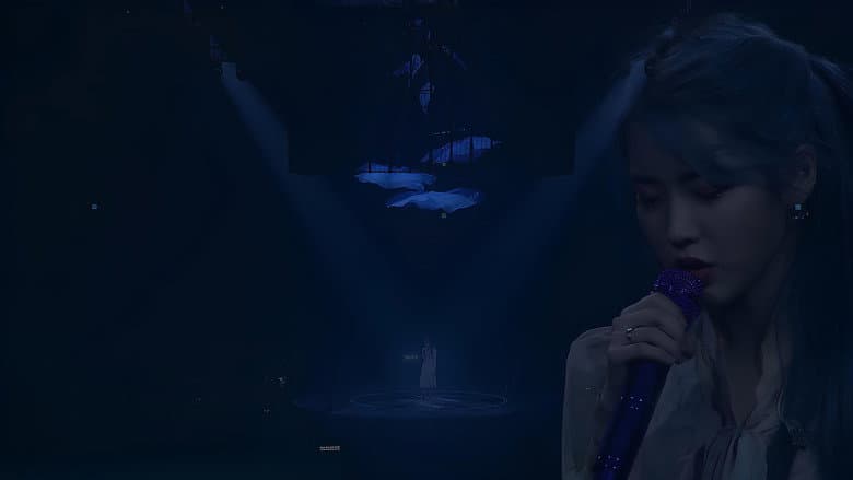 Kadr z IU CONCERT [Love, Poem] IN SEOUL