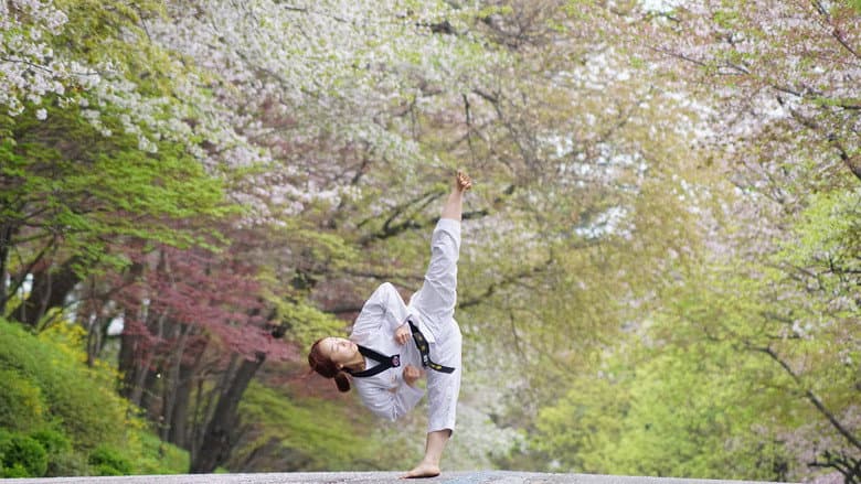 Kadr z Master: Leaders of Taekwondo