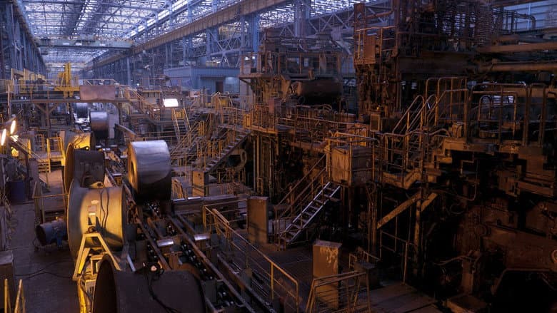 Kadr z A Dream of Iron
