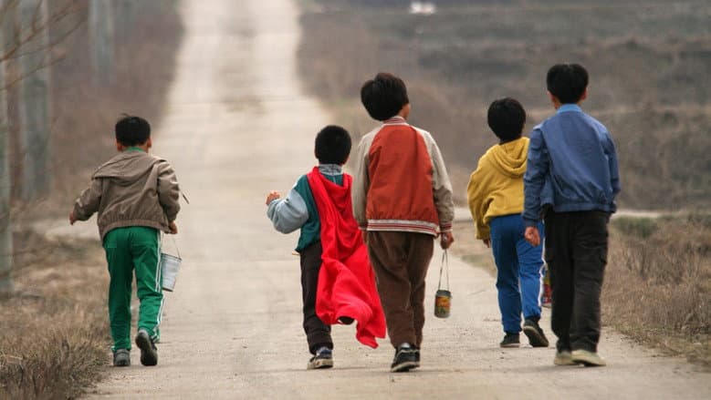 Kadr z Children...